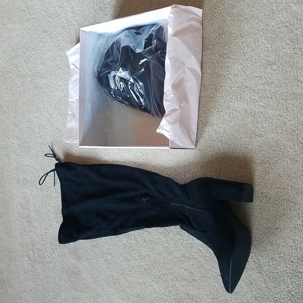 New In Box Heeled Lace Boots